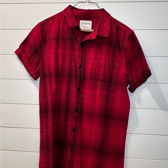 On The Byas Vibrant Red Plaid Shirt - Picture 1 of 3